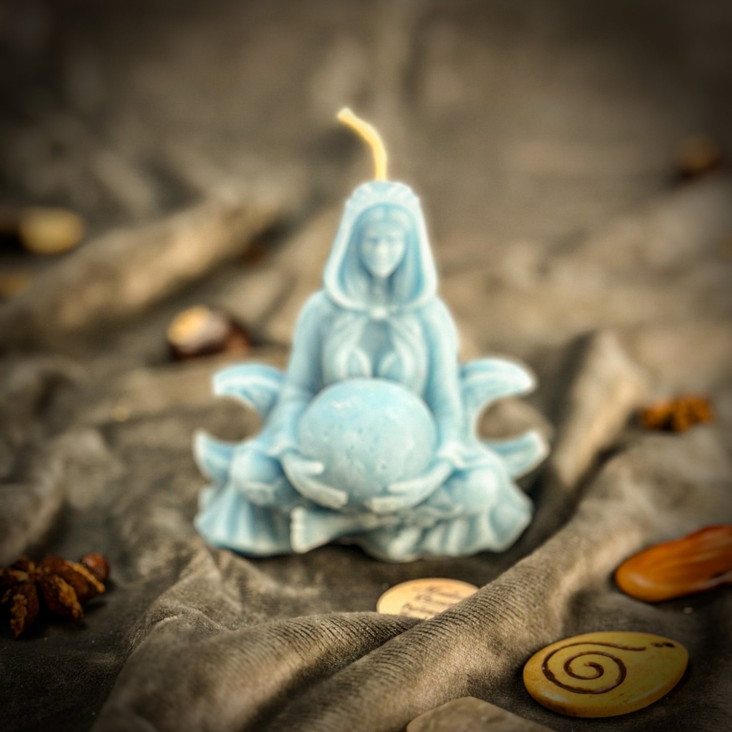 Beeswax Moon Goddess Spell Candle - Lunar Magic & Divine Feminine Energy