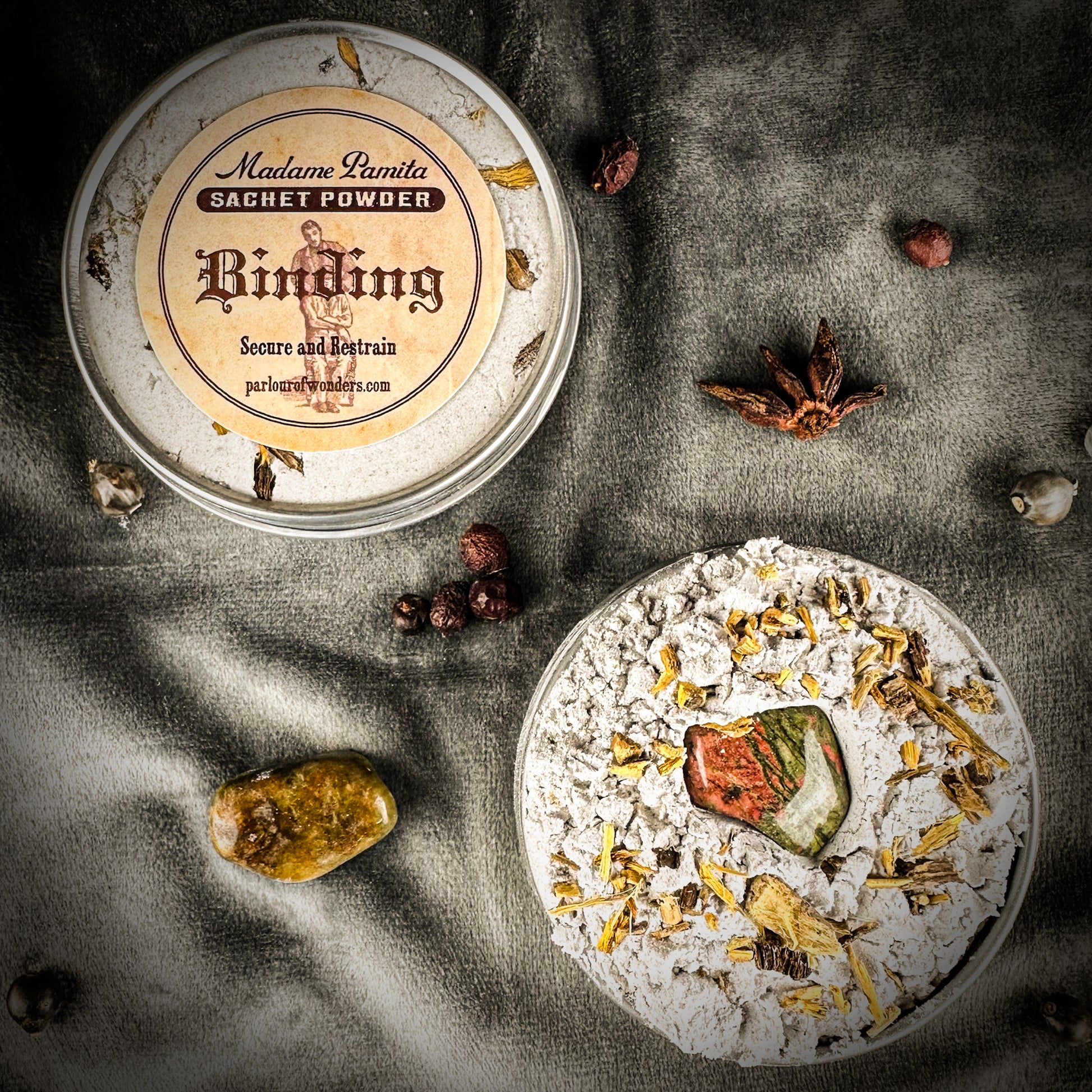 Binding Sachet Powder by Madame Pamita