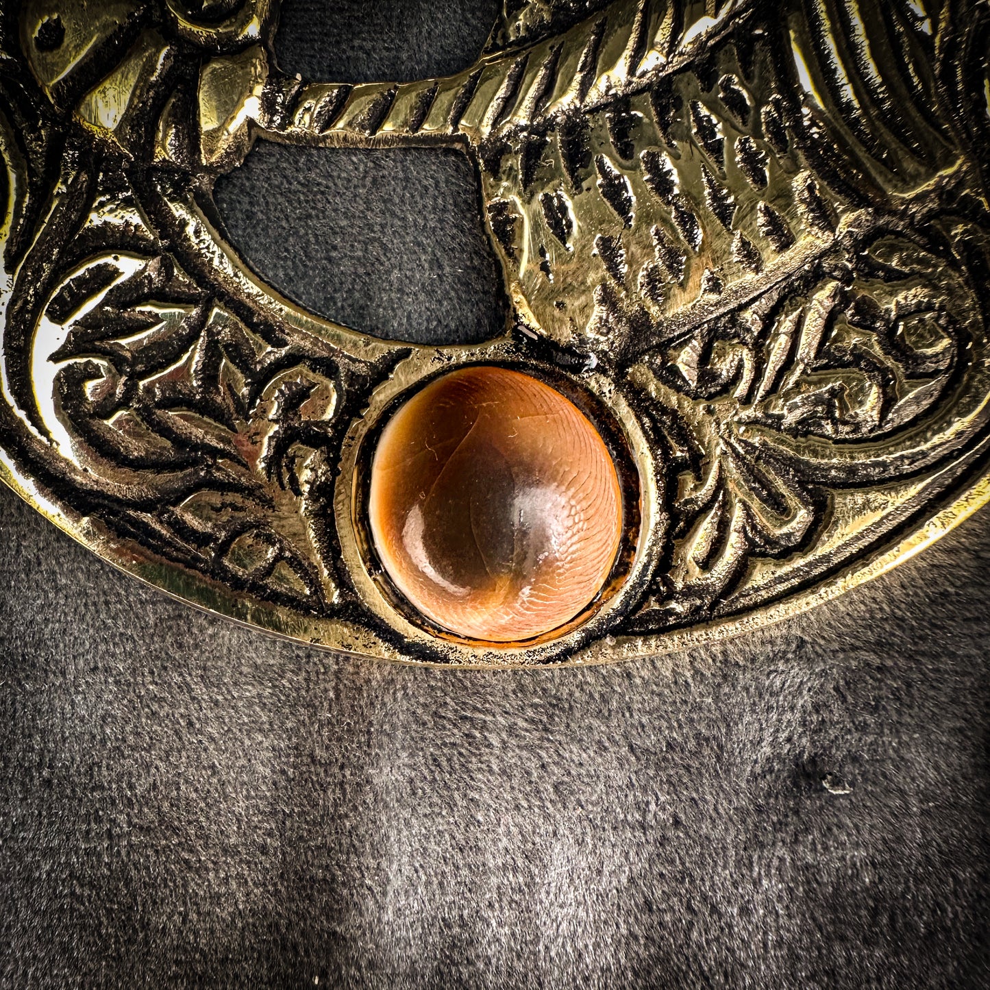 Protection Cat's Eye Brass Horseshoe