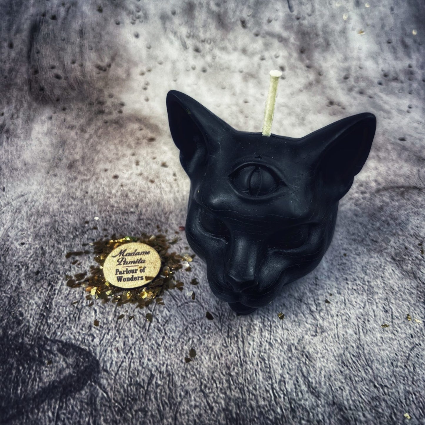 Beeswax Psychic Cat Candle