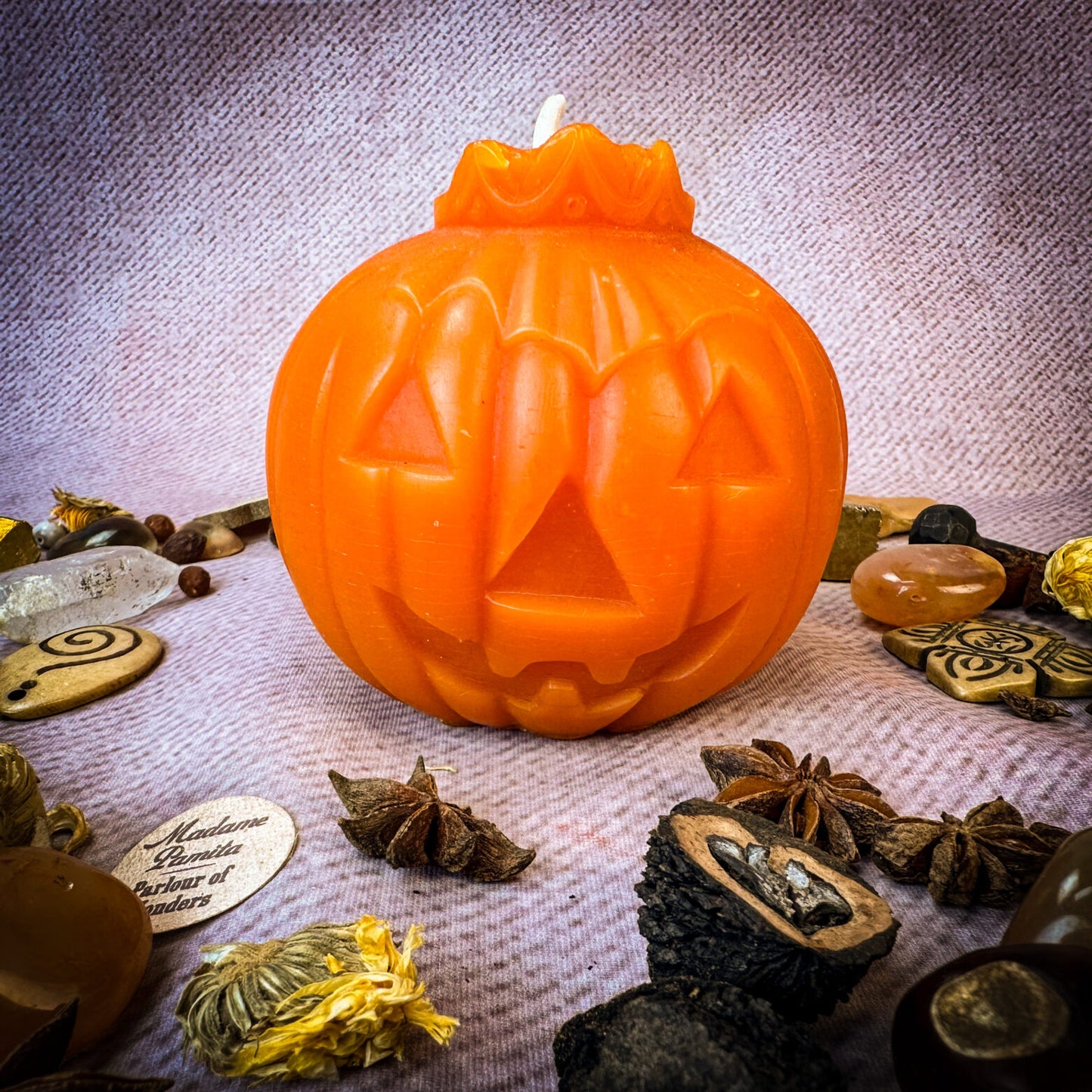 Beeswax Royal Pumpkin Candle