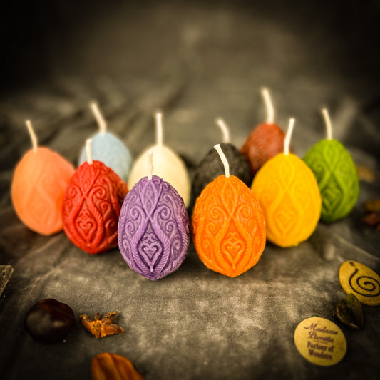 Beeswax Sertse Heart Pysanka Spell Candle - Love & Emotional Healing