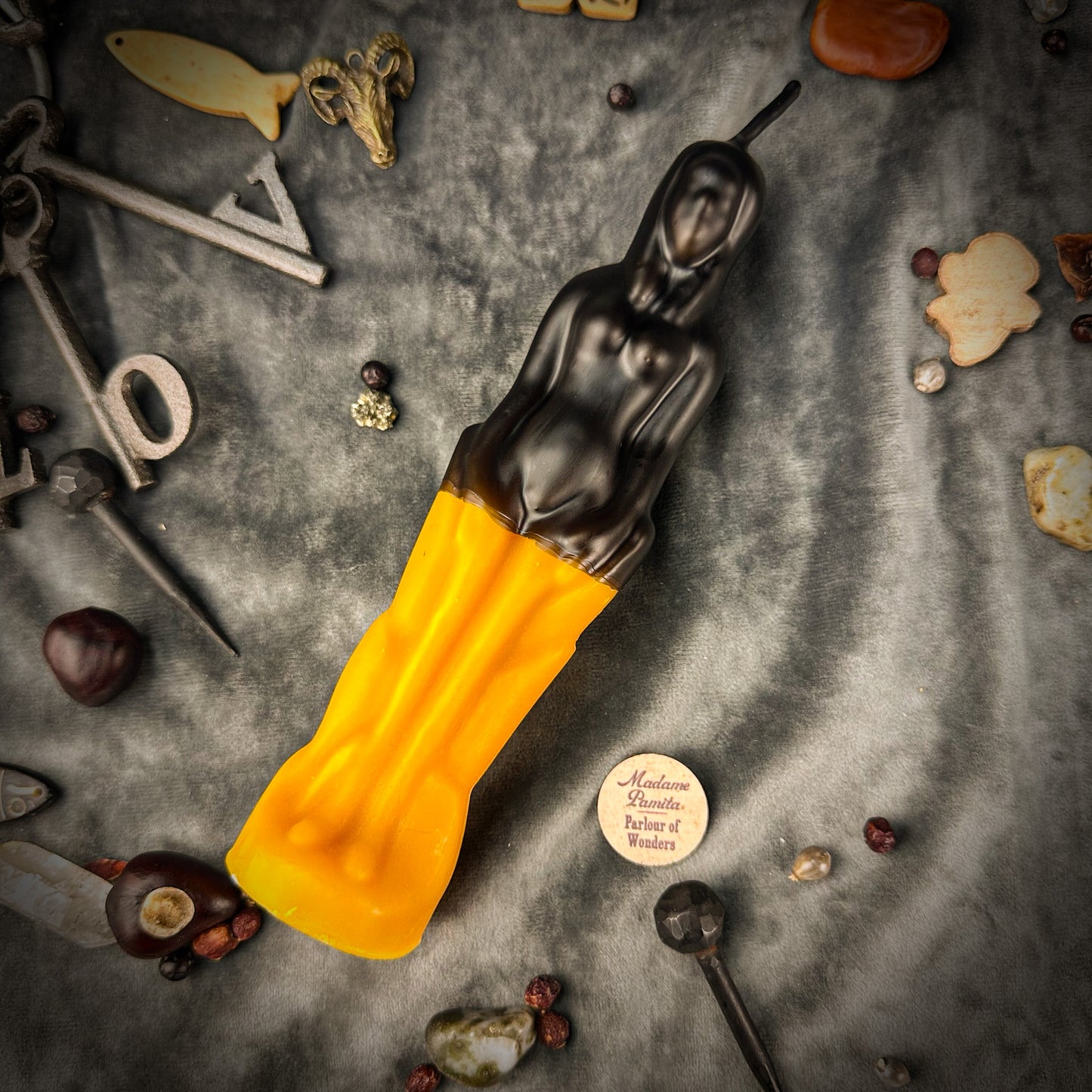 Yellow Reversing Female Candle 