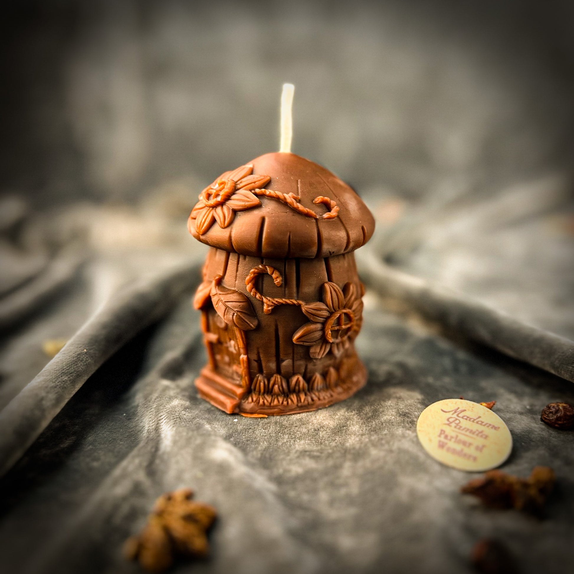 Brown Love Shack Candle