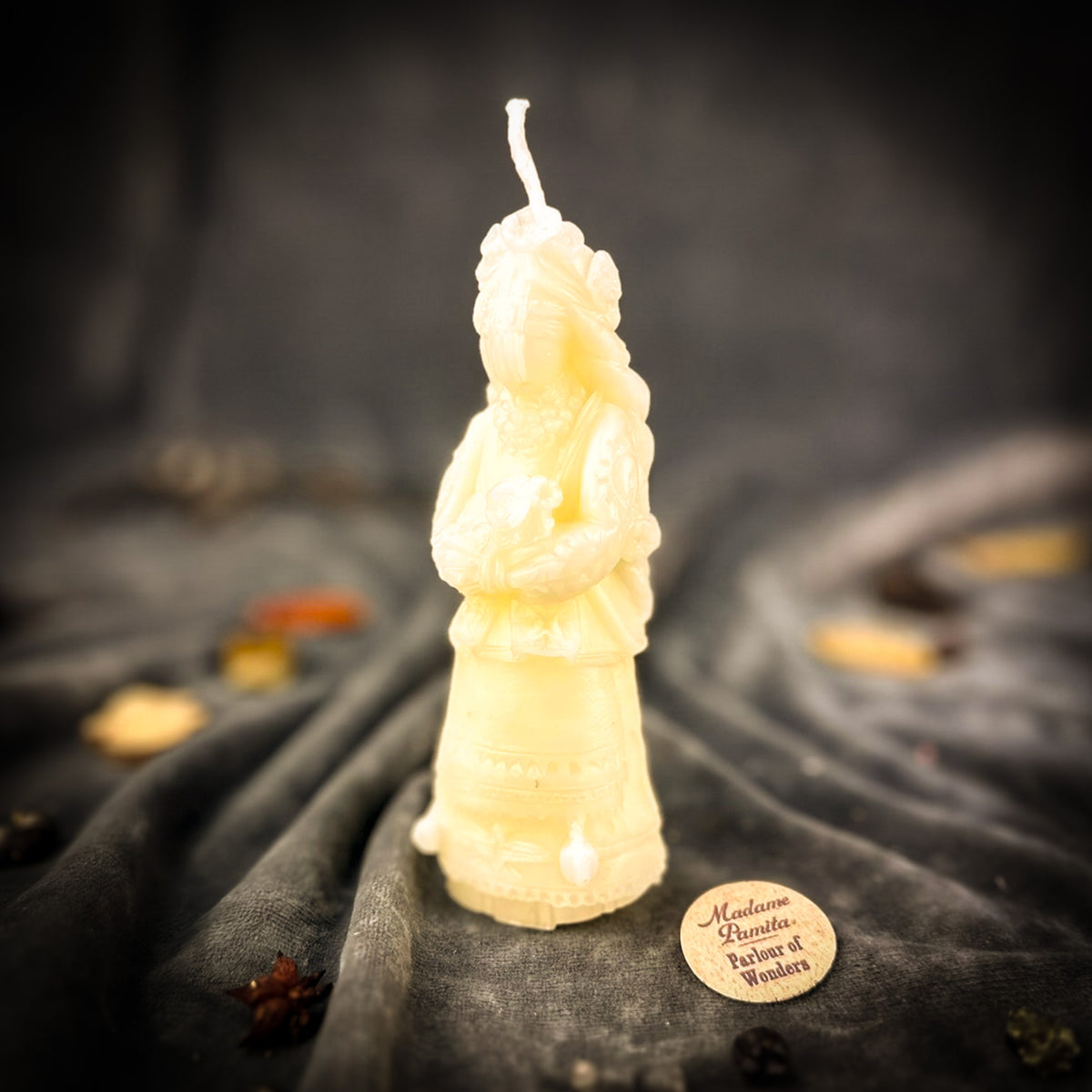 Beeswax Vesna Goddess Spell Candle | Attraction, Love & Renewal