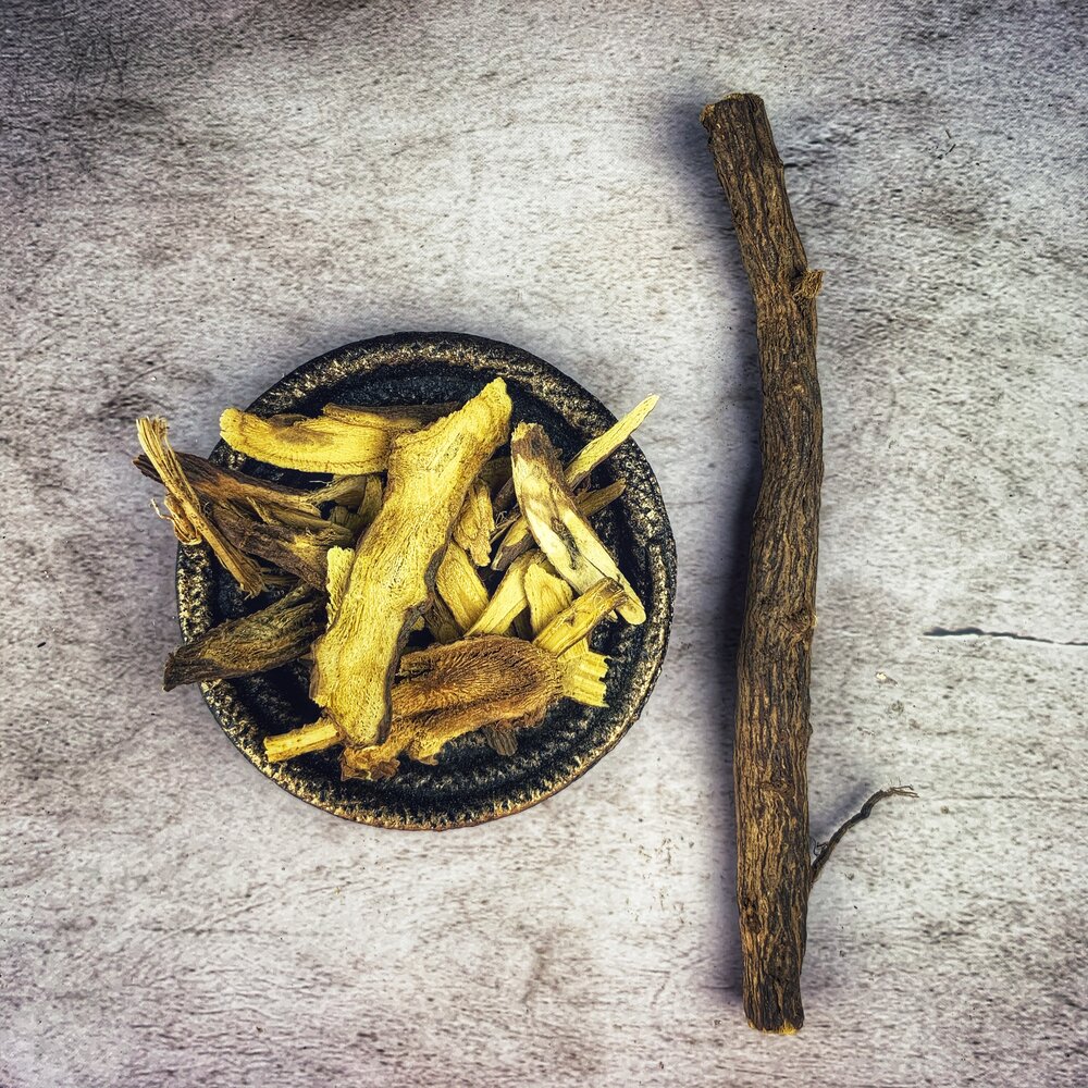 LICORICE ROOT WHOLE.JPG